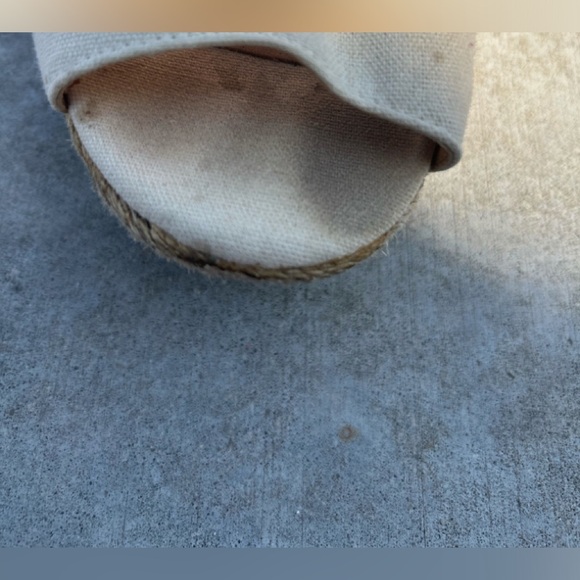 🤑💰🤑 3/$10.00 budle item 🤑💰🤑 
Women’s Venus platform heels - Picture 5 of 7